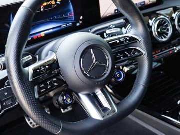 Mercedes GLA II Off-roader AMG Facelifting 2.0 35 306KM 2025 MERCEDES-BENZ GLA AMG 35 4-Matic Suv 2.0 (306KM) 2025, zdjęcie 6