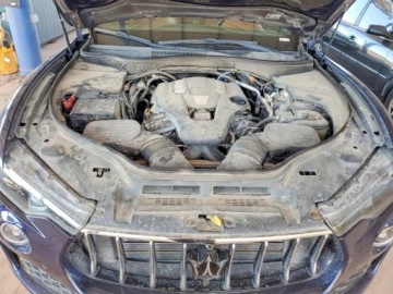 Maserati Levante 3.0 GDI V6 430KM 2021 Maserati Levante 2021. 3.0 Benzyna 430KM, zdjęcie 6