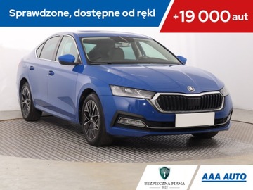 Skoda Octavia IV Liftback 1.5 TSI EVO 150KM 2022 Skoda Octavia 1.5 TSI, Salon Polska