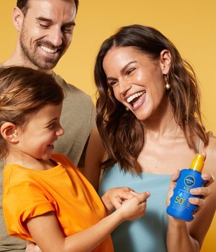 NIVEA SUN Nawilżający spray ochronny na słońce dla dzieci KIDS SPF 50 200ml