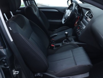 Citroen C4 II Hatchback 5d 1.6 16v VTi 120KM 2012 Citroen C4 1.6 VTi, Salon Polska, Klima, zdjęcie 8