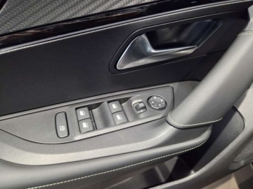Peugeot 2008 II SUV Facelifting 1.2 Hybrid 145 145KM 2025 Peugeot 2008 Hybrid mHEV GT e-DCS6 145KM SalonPL Gwarancja Dealer Vat23, zdjęcie 11