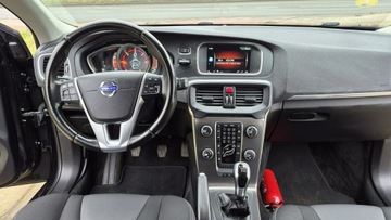 Volvo V40 II Hatchback 1.6 D2 115KM 2014 Volvo V40 1.6 Hdi 115KM Navi Led Climatronic, zdjęcie 5
