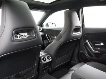 Mercedes Klasa A W177/V177 Hatchback Facelifting 2.0 220 190KM 2025 A Klasa 220 4-Matic AMG Line 2.0 (190KM) 2025, zdjęcie 10
