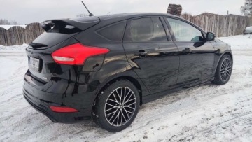 Ford Focus III Sedan Facelifting 1.5 EcoBoost 182KM 2018 Ford Focus Ford Focus 1.5 Benzyna 182KM St Line Czarny Z Niemiec, zdjęcie 2