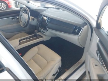 Volvo 2020 Volvo V90 Cross Country 2020 VOLVO V90 CROSS COUNTRY T6 2.0 Benzyna 316KM, zdjęcie 5