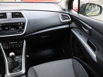 Suzuki SX4 I Sedan 1.6 VVT 120KM 2013 Suzuki SX4 S-Cross 1.6 VVT, Salon Polska, zdjęcie 7