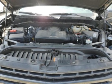 Chevrolet Silverado II 2020 Chevrolet Silverado 2020r., K1500 RST, od ubezpieczalni 5.3 Benzyna 355KM, zdjęcie 10