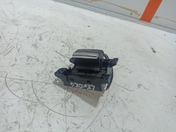 SUBARU LEVORG TLAČÍTKO BRZDY RUČNÍ