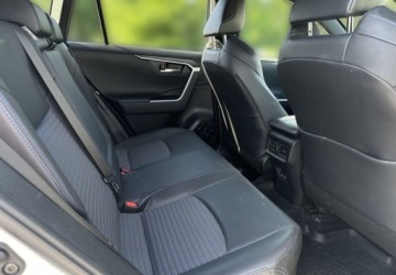 Toyota RAV4 V SUV 2.5 Hybrid Dynamic Force 218KM 2019 Toyota RAV4 2.5 Hybrid Selection 4x2 Salon PL ASO 1szy wlasciciel, zdjęcie 14