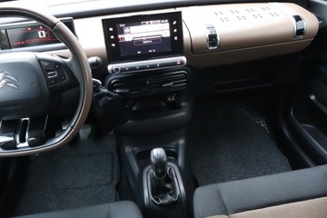 Citroen C4 Cactus Crossover 1.2 PureTech 82KM 2016 Citroen C4 Cactus 1.2 PureTech, Salon Polska, zdjęcie 7