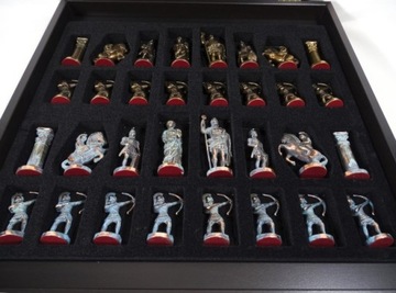 Большие эксклюзивные латунные шахматные фигуры Лучники 44х44см.