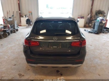 Mercedes GLC C253 2021 Mercedes-Benz GLC 300 4Matic Suv 2021 2.0l 2.0 Benzyna 255KM, zdjęcie 4