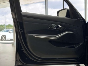 BMW Seria 3 G20-G21 Touring 2.0 330e 292KM 2021 BMW Seria 3 e xDrive M Sport, 1 wlasciciel, Salon Polska, FV23 gwarancja,, zdjęcie 10