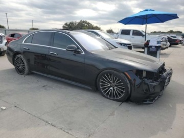 Mercedes Klasa S W223/V223 2022 Mercedes-Benz Klasa S 580 4Matic 2022 4.0 Benzyna 496KM, zdjęcie 4