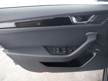 Skoda Superb III Kombi Facelifting 2.0 TDI SCR 200KM 2023 Skoda Superb L&amp;K | Panorama | Kamera | LED Matrix, zdjęcie 9
