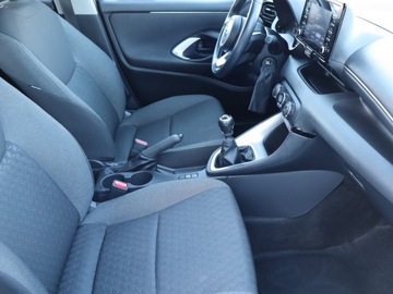 Toyota Yaris IV Hatchback 1.5 Dynamic Force 125KM 2023 Toyota Yaris 1.5 VVT-i, Salon Polska, zdjęcie 8