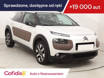Citroen C4 Cactus Crossover 1.2 PureTech 82KM 2014 Citroen C4 Cactus 1.2 PureTech, Salon Polska