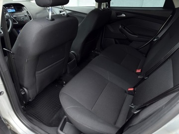 Ford Focus III Sedan Facelifting 1.0 EcoBoost 125KM 2016 Ford Focus 1.0 B 125 KM Salon PL Alu PDC Climatronic Gwarancja SSU, zdjęcie 28