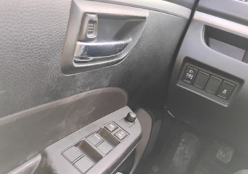 Suzuki Swift V Hatchback 5d 1.2 VVT 94KM 2013 Suzuki Swift 2013r, 1.2 Benzyna. Lekko uszkodzony lewy przod. Jezdzi. 1.2, zdjęcie 9