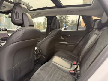 Mercedes GLC C254/X254 SUV 2.0 200 MHEV 204KM 2024 Mercedes-Benz GLC 200 4Matic AMG Line Digital Light Panorama FV23 salon Po, zdjęcie 15