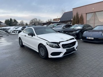 Mercedes Klasa C W205 Coupe 250 d 204KM 2015 Mercedes C 250 Coupe AMG Line Skóra Automat, zdjęcie 2