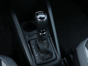 Skoda Fabia III Hatchback 1.2 TSI 110KM 2015 Skoda Fabia 1.2 TSI, Salon Polska, DSG, Klima, zdjęcie 15