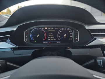 Volkswagen Arteon Fastback Facelifting 2.0 TDI 200KM 2023 Volkswagen Arteon Shooting Brake Shooting Brake R-Line DSG, Serwis ASO, VA, zdjęcie 11