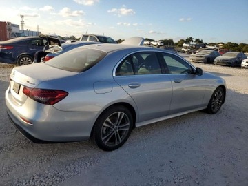 Mercedes Klasa E W213 2021 Mercedes-Benz Klasa E E 350 4Matic 2021 2.0l 2.0 Benzyna 255KM, zdjęcie 3