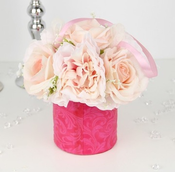 Букет в супер РОЗОВОЙ коробке, цветы POWDER LUX