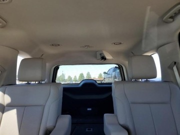 Ford Expedition III 2024 Ford Expedition 2024, 3.5L, 4x4, XLT, po gradobiciu 3.5 Benzyna 380KM, zdjęcie 8