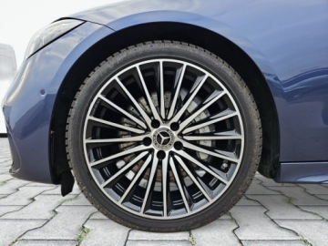 Mercedes Klasa C W206 Limuzyna 1.5 200 204KM 2024 Mercedes-Benz Klasa C C 200 4MATIC AMG DIGITAL LIGHT Panorama Kamera 3, zdjęcie 8