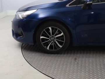 Toyota Avensis III Wagon Facelifting 2015 2.0 D-4D 143KM 2018 Toyota Avensis 2.0 D-4D, Salon Polska, VAT 23%, zdjęcie 14