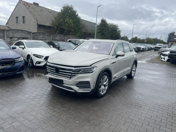 Volkswagen Touareg III SUV 3.0 V6 SCR TDI 286KM 2021 Volkswagen Touareg Pamięć Pneumatyka Kamery360