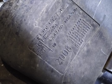 SUZUKI SX4 SEDICI 4X4 1.9 DDIS NÁDRŽ PALIVA