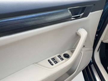 Skoda Superb III Kombi Facelifting 2.0 TDI SCR 150KM 2021 Skoda Superb 2.0TDI 150KM Style DSG SerwisASO Panorama Matrix Navi Hak FV23, zdjęcie 18