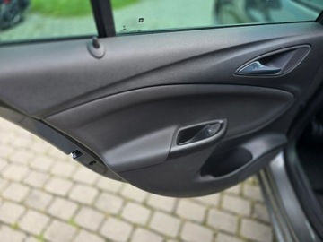 Opel Astra K Sports Tourer 1.4 Turbo 125KM 2018 Opel Astra 1.4 Turbo Innovation + Vebasto + pełny, zdjęcie 24