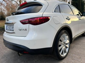 Infiniti QX70 3.7 V6 320KM 2017 Infiniti QX70 S Premium 3.7 V6 320KM | PO REMONCIE, zdjęcie 23