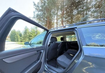 Volkswagen Passat B7 Variant 2.0 TDI CR DPF BlueMotion 140KM 2013 Volkswagen Passat Volkswagen Passat 2.0 TDI Highline DSG 2.0 Diesel 140KM, zdjęcie 19