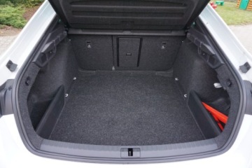 Skoda Octavia IV Liftback 1.5 TSI EVO 150KM 2024 Skoda Octavia Bezwypadek DSG ACC Kamera Virtual Podgrzewane fotele, zdjęcie 13