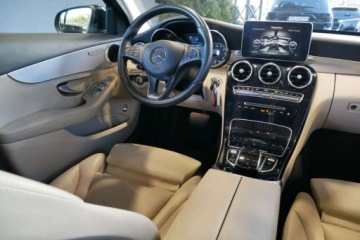 Mercedes Klasa C W205 Kombi 200 184KM 2017 Mercedes-Benz Klasa C 2.0 184KM 4MATIC Estate, Bezwyp., Panorama, Jasne wn, zdjęcie 18