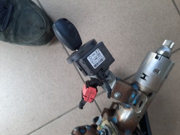 SERVO  ELEKTRICKÉ RENAULT MODUL 8200751216