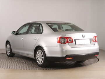 Volkswagen Jetta V 1.6 102KM 2007 VW Jetta 1.6, Salon Polska, GAZ, Klima,ALU, zdjęcie 3