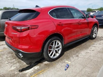 Alfa Romeo Stelvio SUV 2.0 Turbo 280KM 2018 Alfa Romeo Stelvio 2018 ALFA ROMEO STELVIO TI, silnik 2.0 L , 2.0 Benzyna, zdjęcie 3