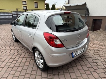 Opel Corsa D Hatchback 1.2 Twinport ECOTEC 85KM 2011 Opel Corsa TYLKO 114tyś 1WŁAŚCICIEL 1.2 ESSENTIA 2011 Lift 5D Ideał ZADBANA, zdjęcie 4