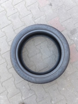 Шина 205/45R17 Goodyear EfficientGrip Performance 88V