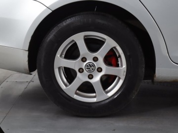 Volkswagen Jetta V 1.9 TDI 105KM 2006 VW Jetta 1.9 TDI, Klima, Klimatronic,ALU, zdjęcie 14