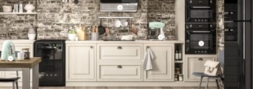 SMEG U8F082DF1 вертикальная морозильная камера