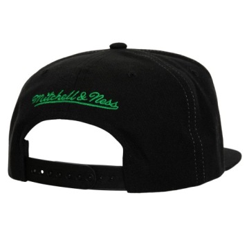 Кепка Boston Celtics Snapback — полностью передняя часть