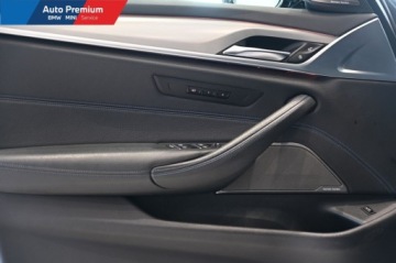 BMW Seria 5 G30-G31 Touring 520d 190KM 2019 BMW Seria 5 xDrive520d M Sport HarmanKardon Fotel sportowy 2.0 Diesel, zdjęcie 23